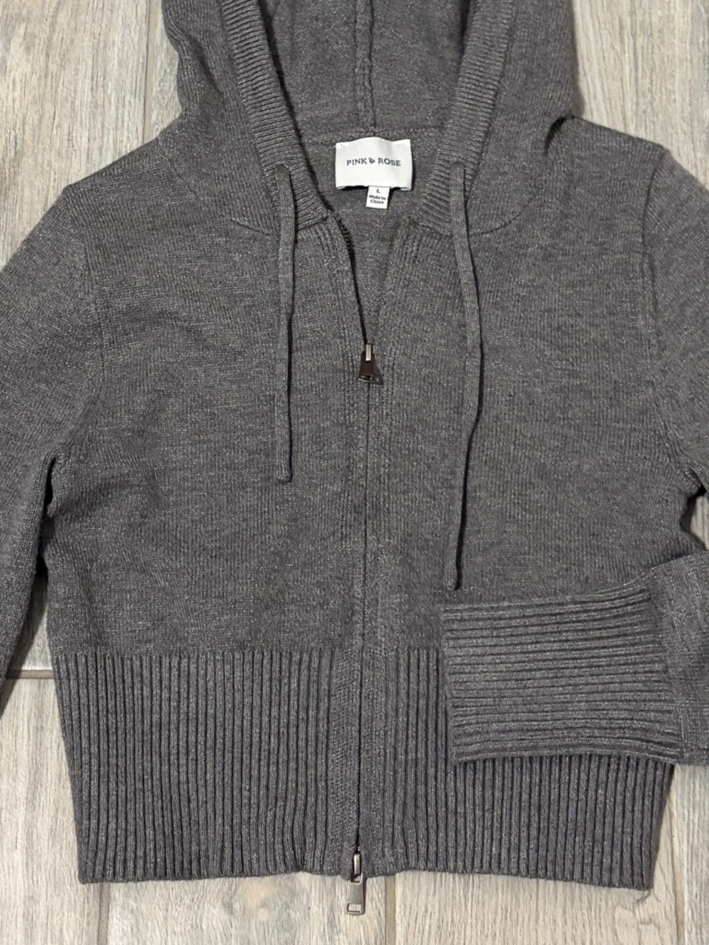 LIKE NEW! Women's Pink Rose Cropped Gray Hoodie Zip Sweater - MED/LG FIT